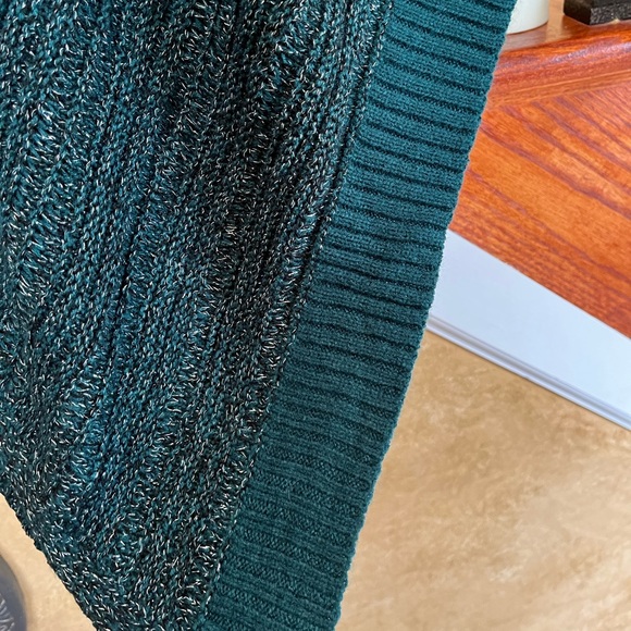 Chico’s Metallic Knit Triangle Poncho In Goddess Green - Picture 7 of 10